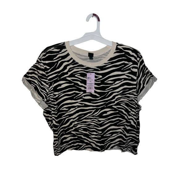 wild fable Tops - Woman’s Wild Fable T-Shirt Zebra Print sizes small thru XXl available
